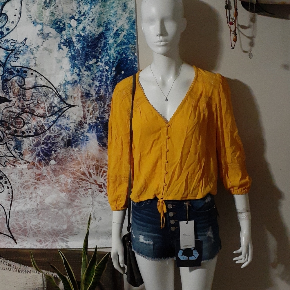 Forever 21 mustard woman top